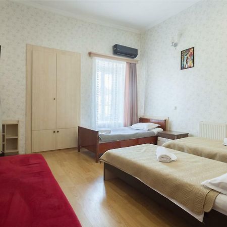 Guest House Ketrin Тбилиси Екстериор снимка