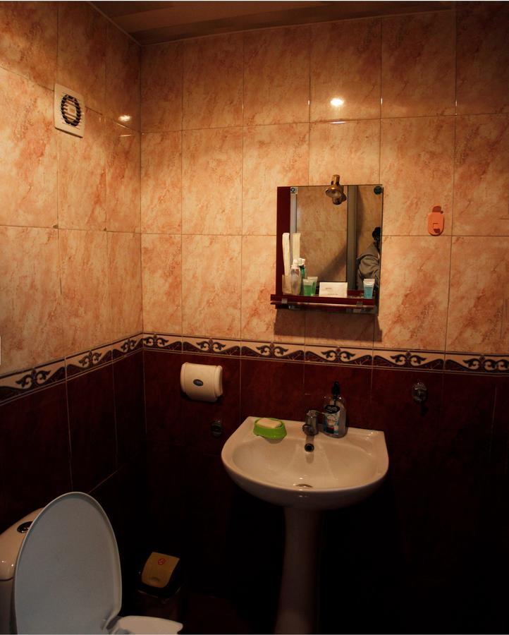 Guest House Ketrin Тбилиси Екстериор снимка