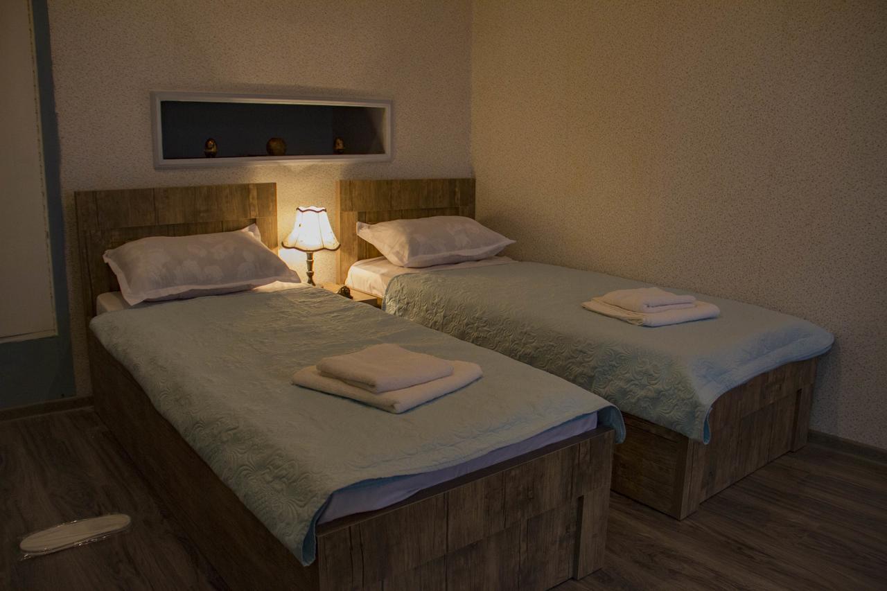 Guest House Ketrin Тбилиси Екстериор снимка