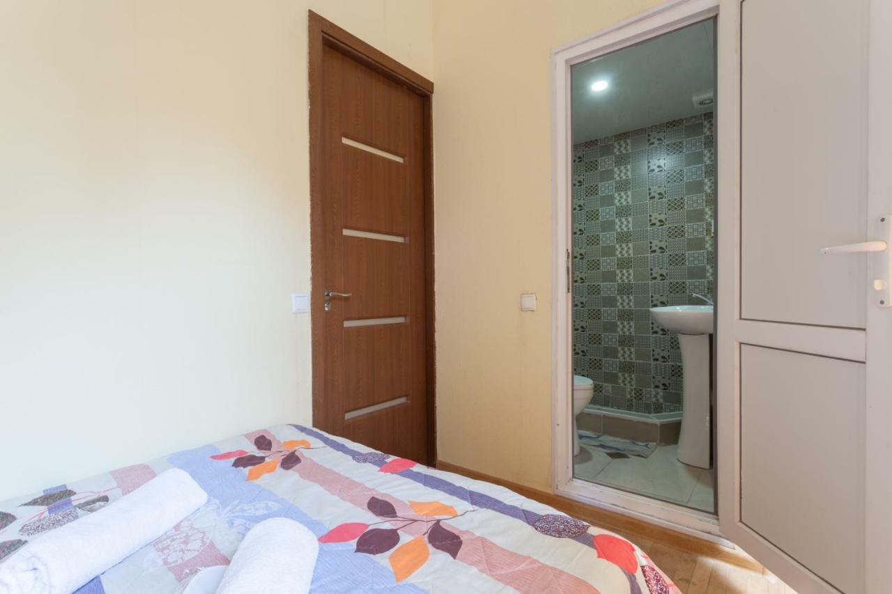 Guest House Ketrin Тбилиси Екстериор снимка